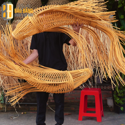 ĐÈN LỒNG CÁ CHÉP TUA RUA (SẮC ĐỎ)