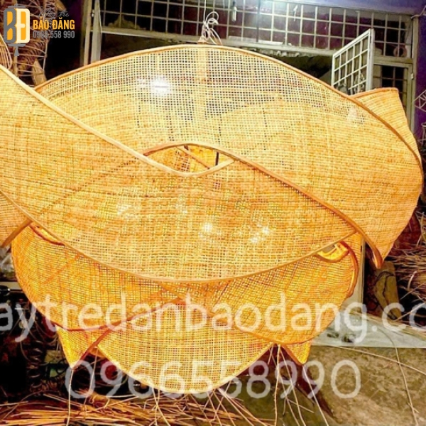 ĐÈN THẢ MÀNH CA RÔ